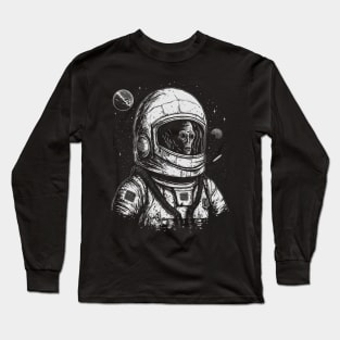Dark Astronaut Space Horror - Eerie Galactic Nightmare Art Long Sleeve T-Shirt